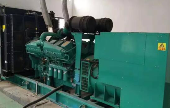 展耀2000kw發(fā)電機(jī)在青島過(guò)海隧道工程施工現(xiàn)場(chǎng)